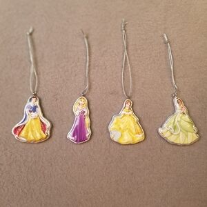 Set of 4 Disney Princess Christmas Ornaments Snow White Rapunzel Belle Tiana